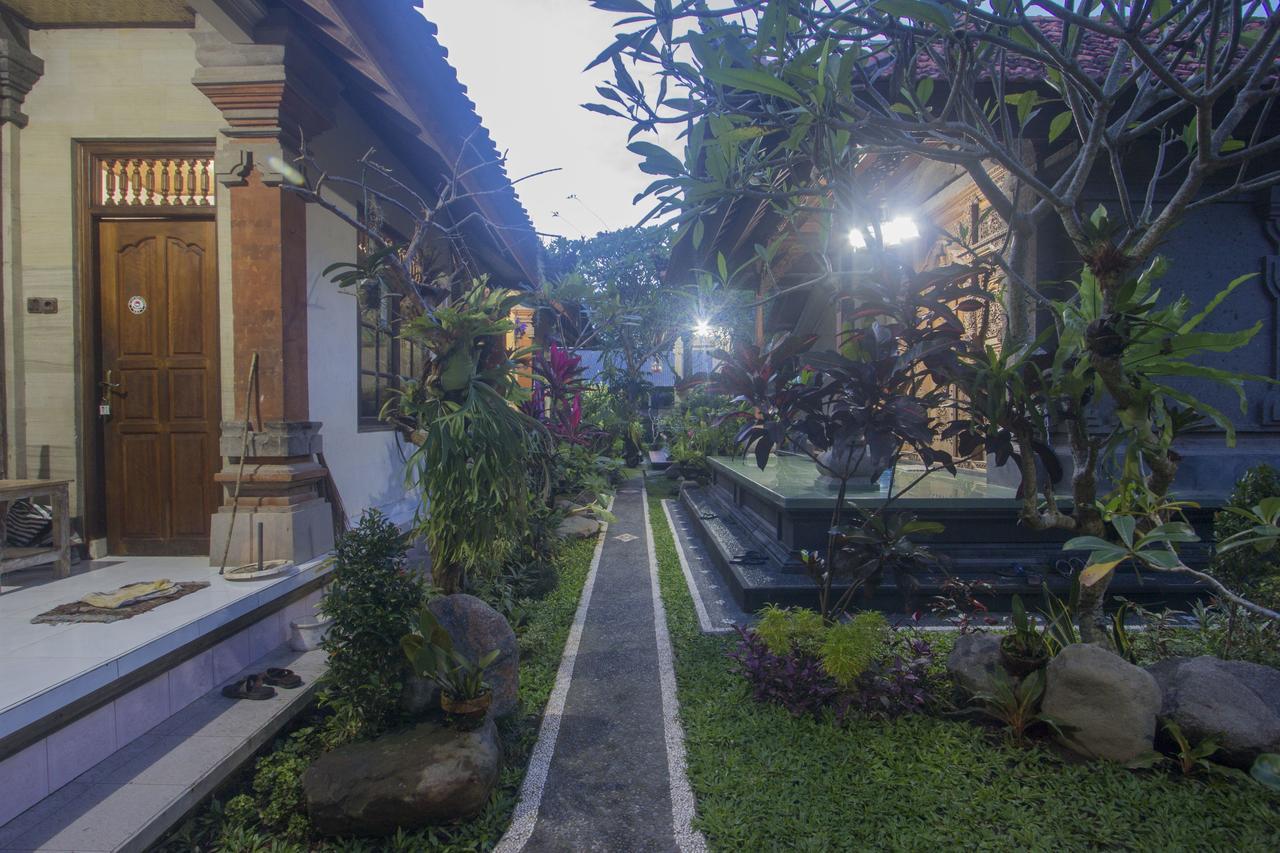 Nang Ade House Hotell Ubud Eksteriør bilde
